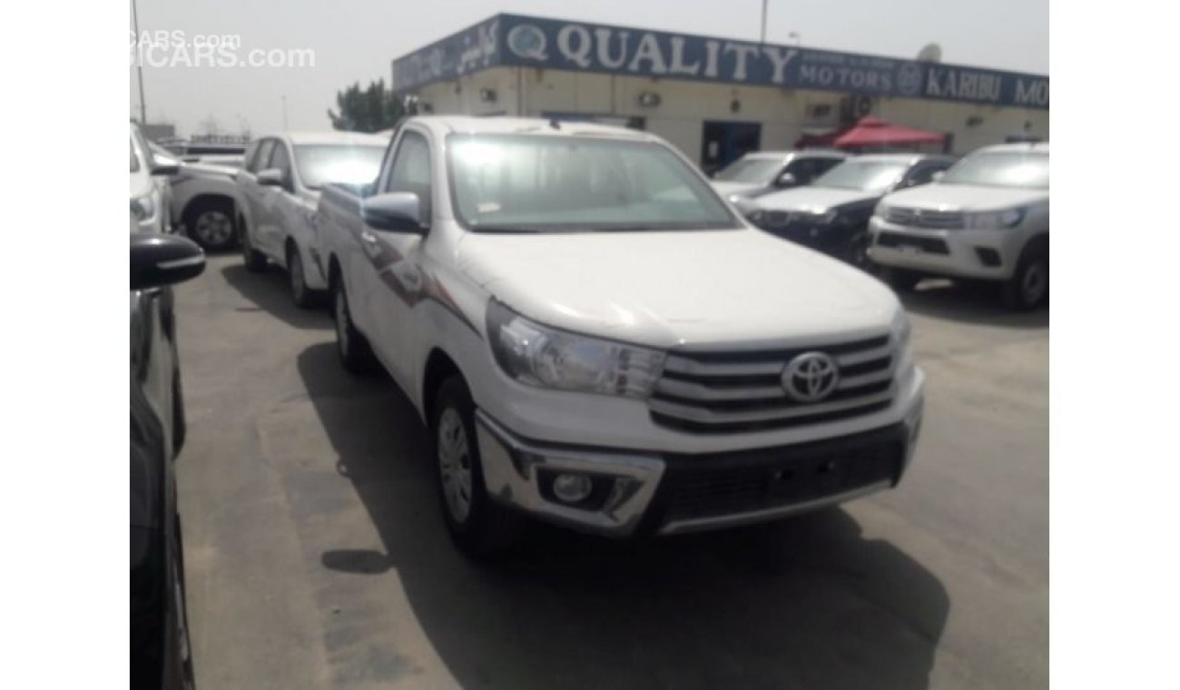 Toyota Hilux 4x2 PETROL