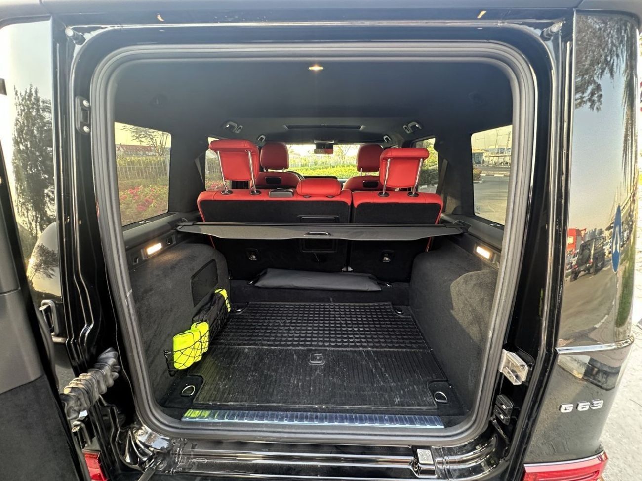 Mercedes-Benz G 63 AMG 4.0L V8 AMG Night Package GARGASH Service Contract