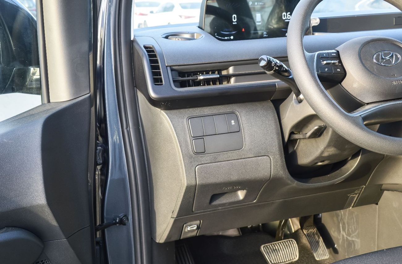 هيونداي ستاريا HYUNDAI STARIA 3.5L V6 FWD MINI-VAN 2024