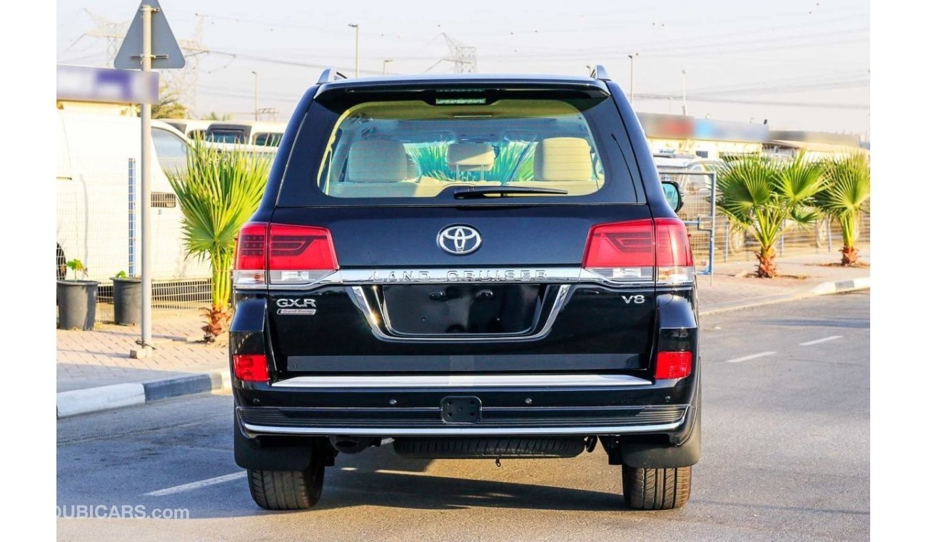 تويوتا لاند كروزر 2021 Toyota Land Cruiser 4.6L GXR GT V8 | Fabric Seats + Rear Cam