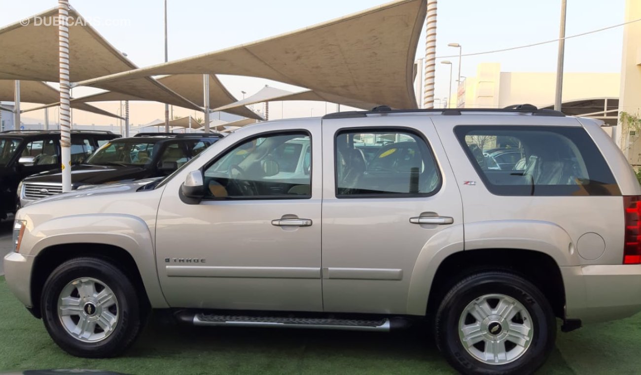 Chevrolet Tahoe Gulf car in excellent condition do not need any expenses