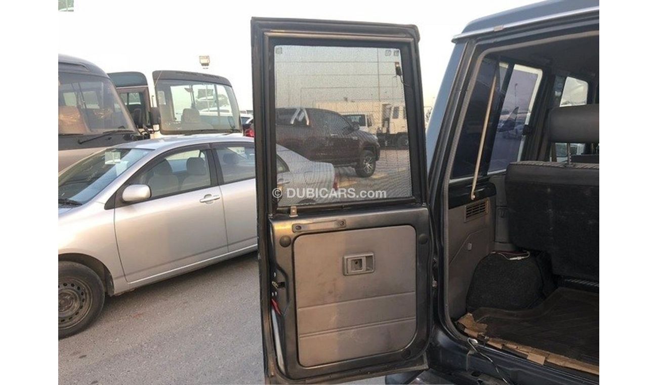 تويوتا لاند كروزر Land Cruiser (Stock no PM25)