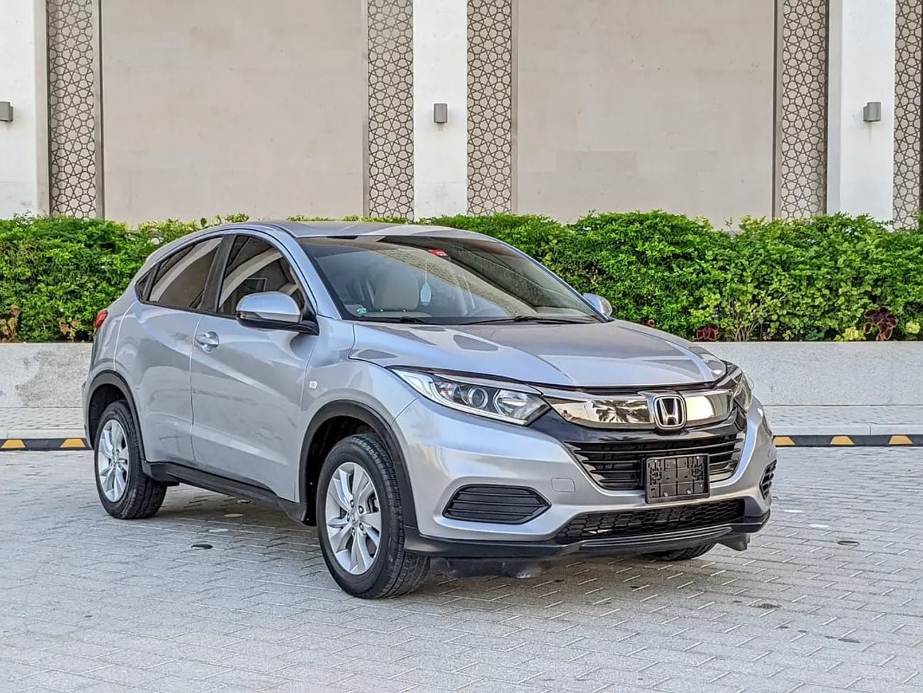 هوندا HRV EX | GCC Specs | Low KM| Agency Mint Premium Condition MID Sized Family SUV
