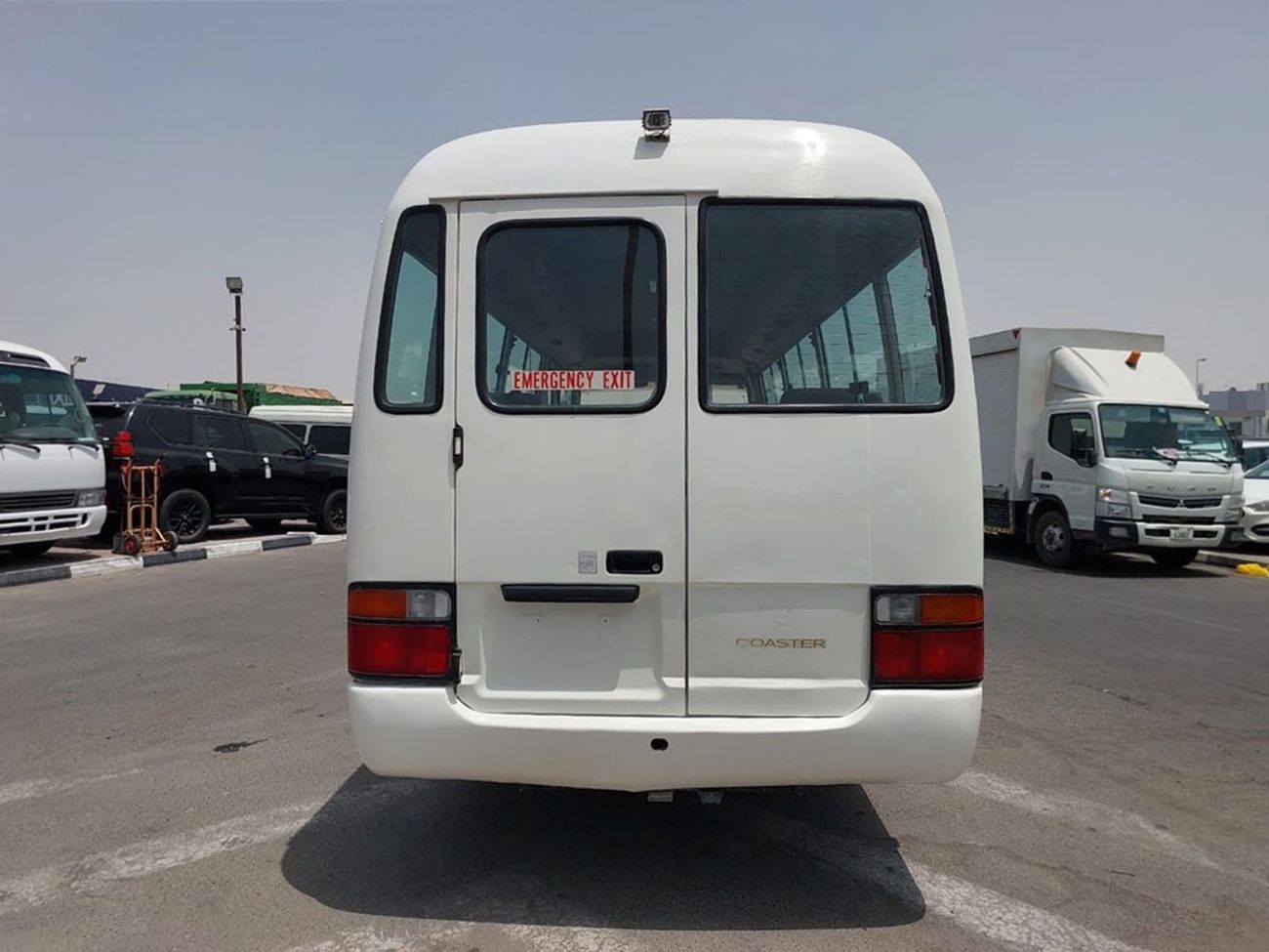 Toyota Coaster TOYOTA COASTER BUS RHD 2000 MODEL 4.2 L DIESEL MANUAL(PM01096)