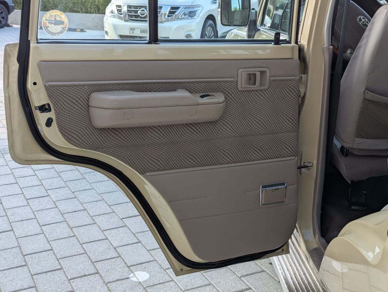 Toyota Land Cruiser Pick Up Toyota LC79 double cabin LHD brown colour