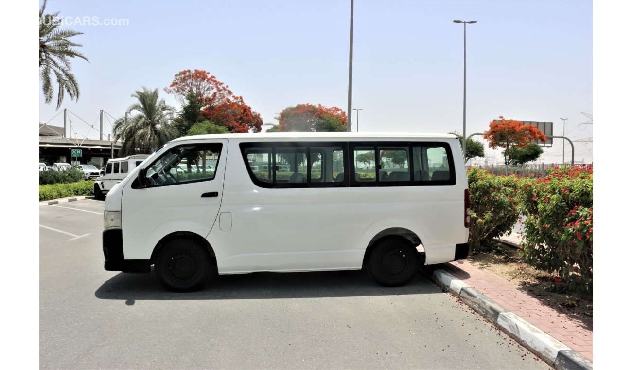 Toyota Hiace TOYOTA HIAC 2011 GULF SPACE 15 SEATS , PETROL