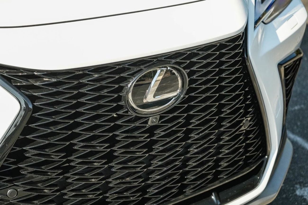 لكزس NX350h F SPORT 3 (Canadian Specs)