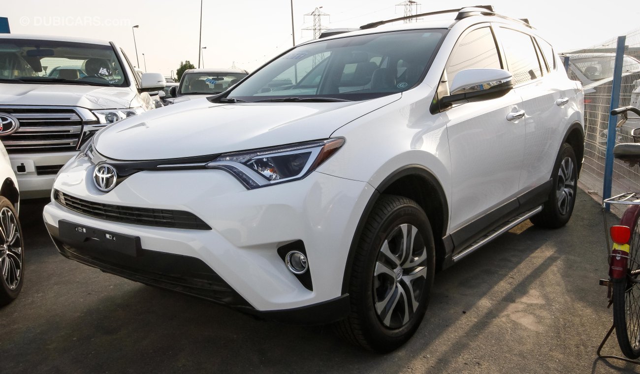 Toyota RAV4 LE