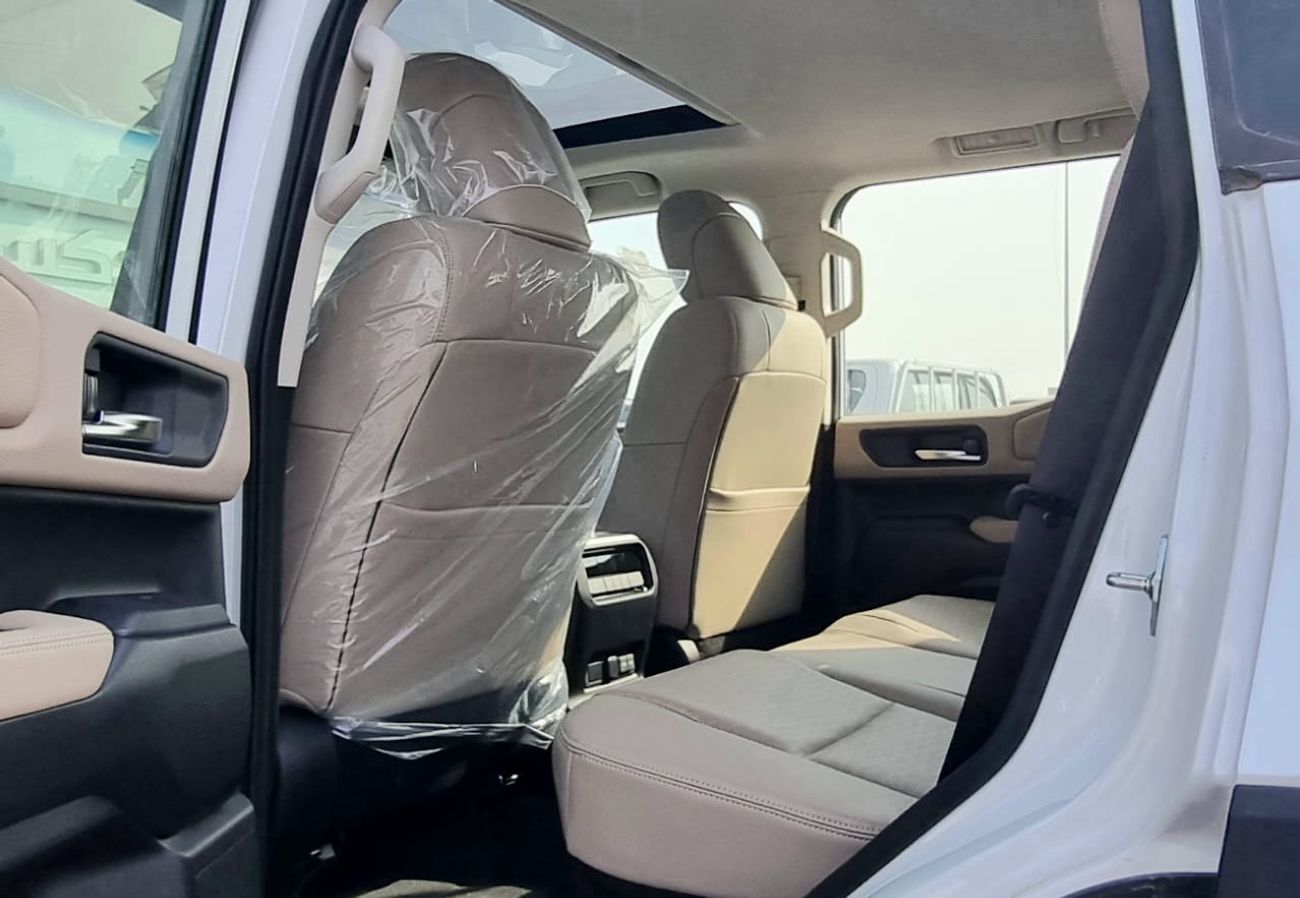 تويوتا برادو TOYOTA PRADO 2.4L PETROL WITH RADAR MY 2025