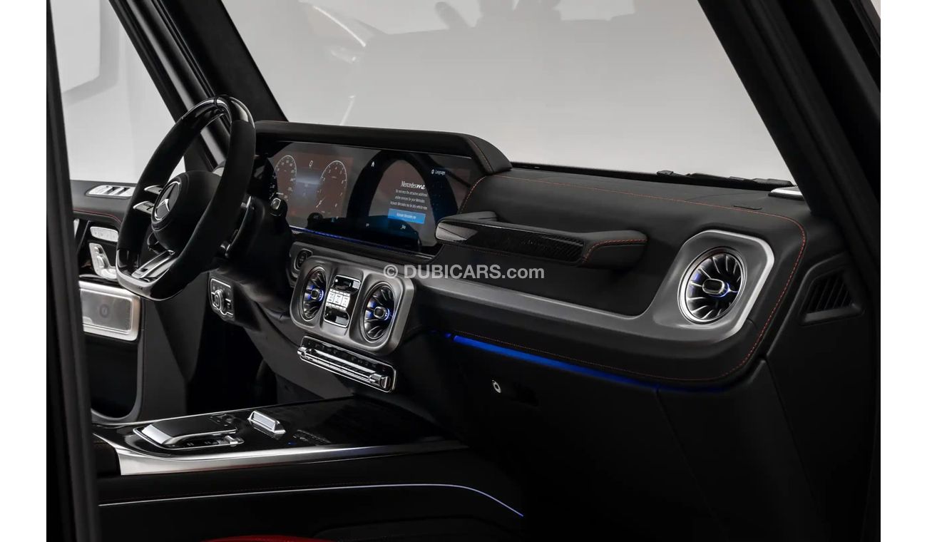 Mercedes-Benz G 63 AMG 4.0L V-8 Twin-Turbocharged Engine + eMotor