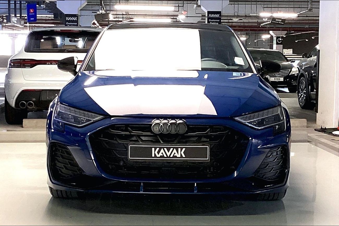 أودي A3 35 TFSI S-Line | National Day Celebration | شامل الضمان | 0 ﺪﻔﻋﺓ ﺃﻮﻟﻯ