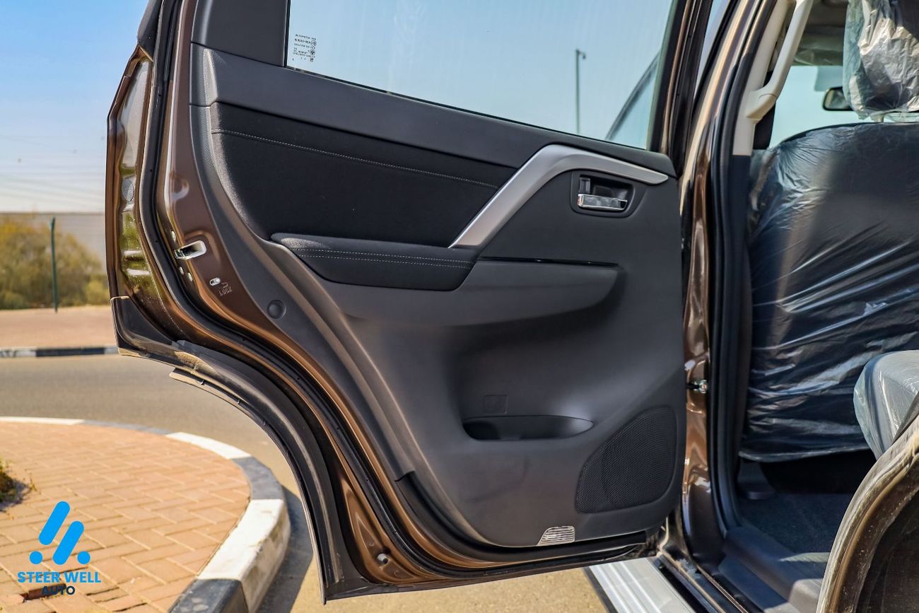 Mitsubishi Pajero 2.5L Turbo Diesel | 134 HP | AT | 4WD | 7 Passenger | Dual Airbags | ABS & EBD | Ad-Safety | 2023