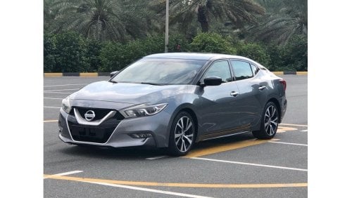 Nissan Maxima SV MODEL 2016 GCC CAR PERFECT CONDITION INSIDE AND OUTSIDE LOW MILEAGE