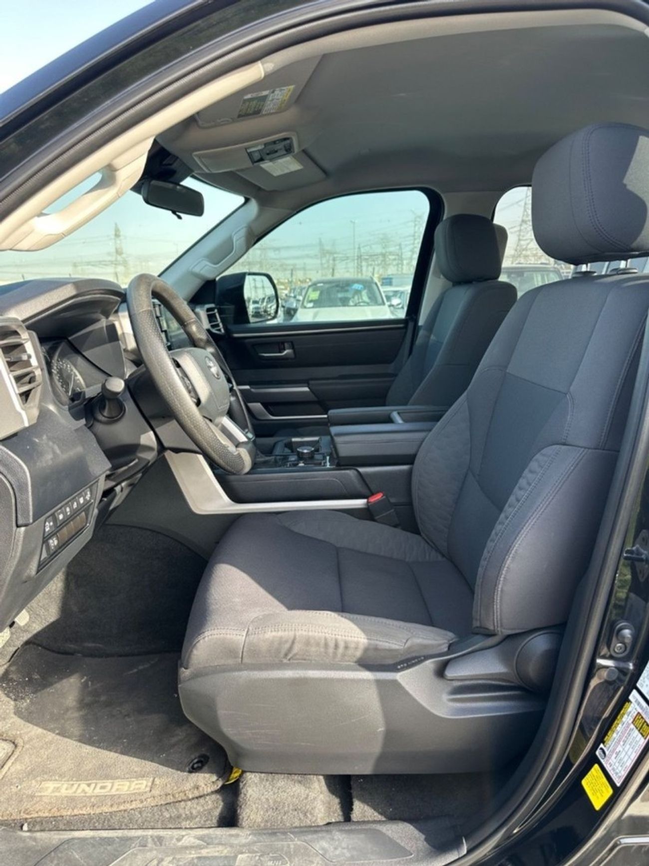 تويوتا تاندرا CREWMAX SR5 4WD