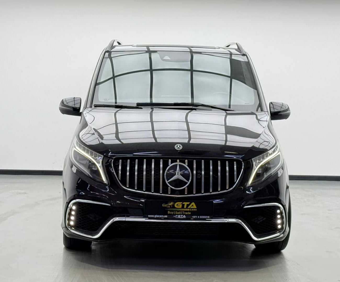 Mercedes Benz V 250 FALCON EDITION EXTRA LONG 2023 Mercedes Benz V250 Falcon Edition, 2027 MB Service Pack, Full Mercede