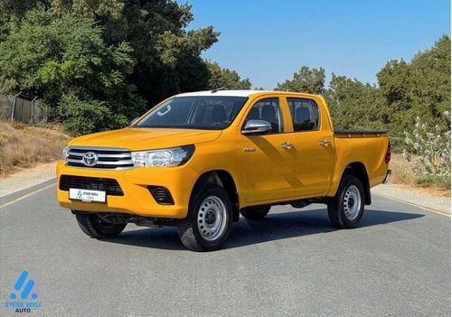 Toyota Hilux DLX 2.4L 4WD Diesel MT DC / Ready to Drive / GCC / Book Now!