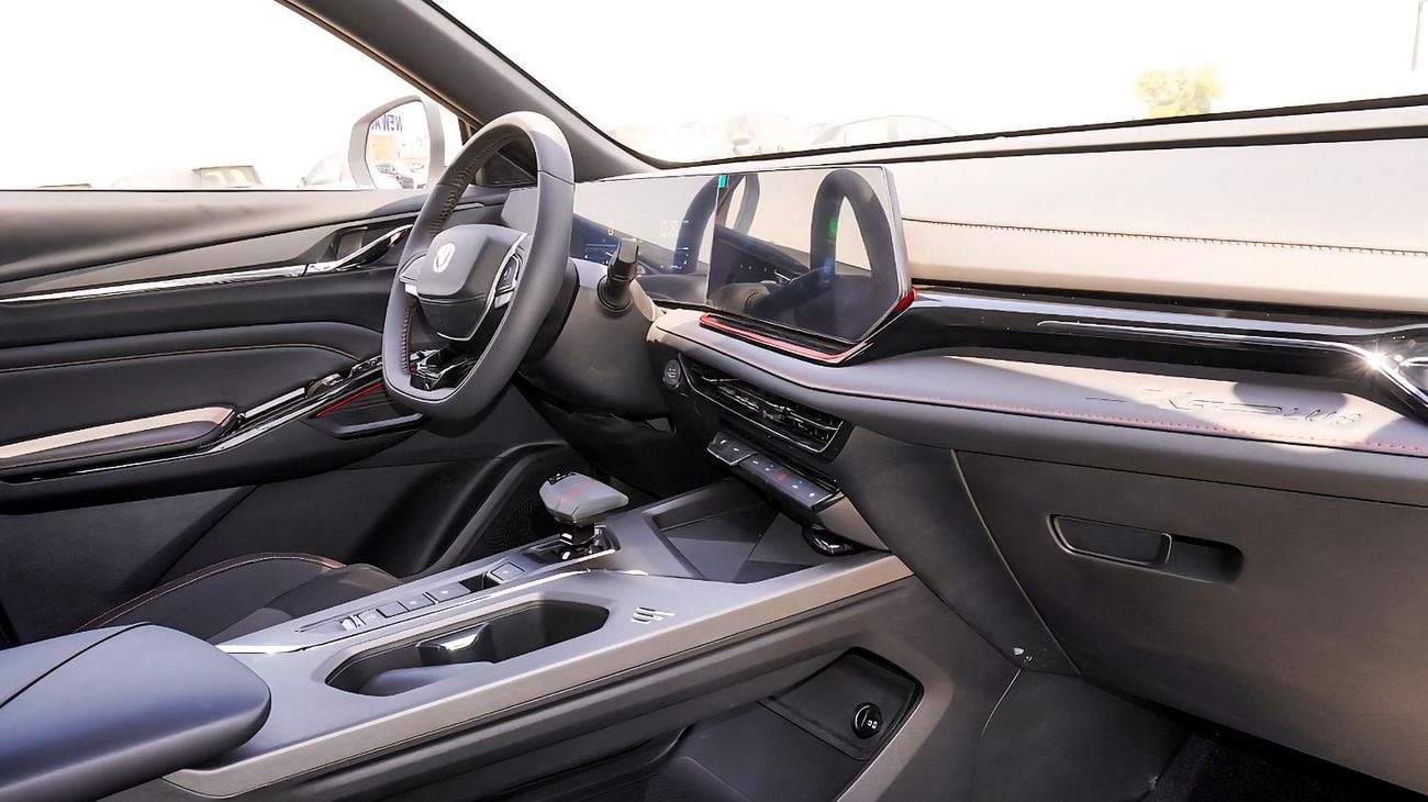 Changan X5 Plus Changan X5 Plus 1.5l T FWD SUV White Color 2025 Model