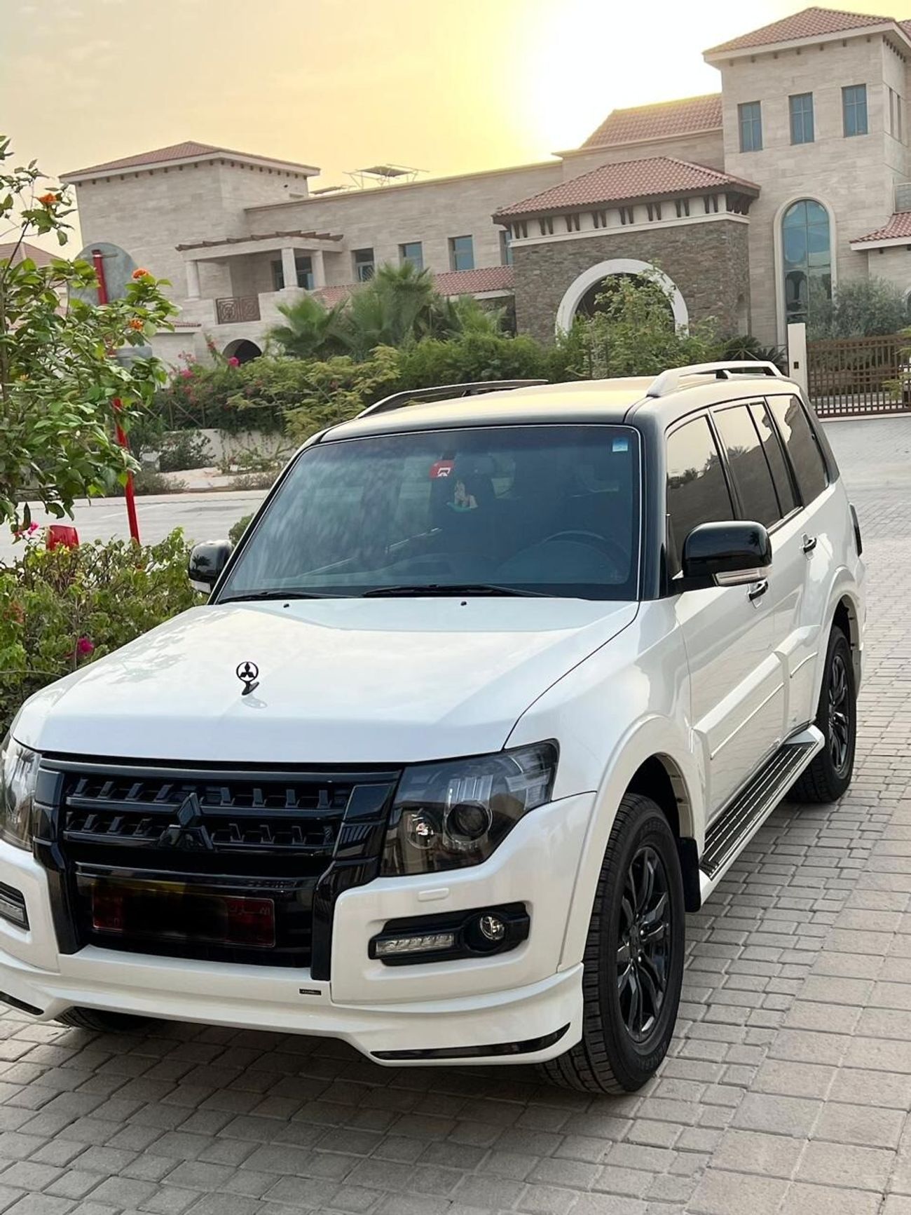 ميتسوبيشي باجيرو 2020 Mitsubishi Pajero Signature Edition – GCC Specs – Low Mileage – Excellent Condition – Abu Dhabi