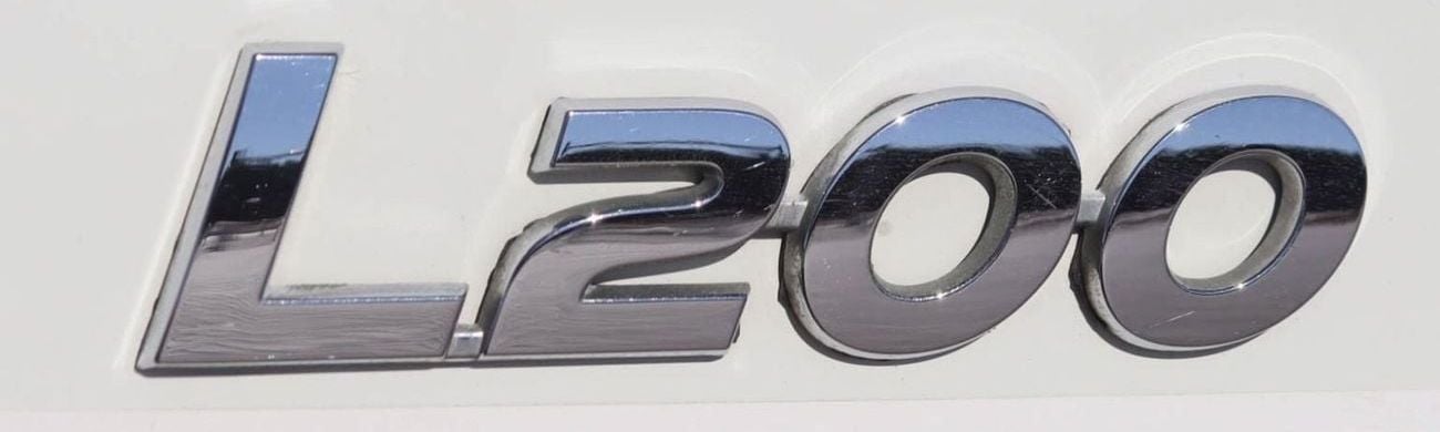 ميتسوبيشي L200 GL 2.4L (132 HP) Mitsubishi L200 2.4 L RWD 2021 GCC accident-free in excellent condition 706 P.M