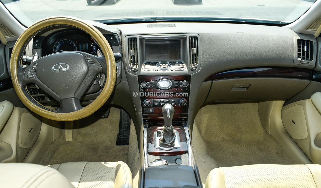 Infiniti G25