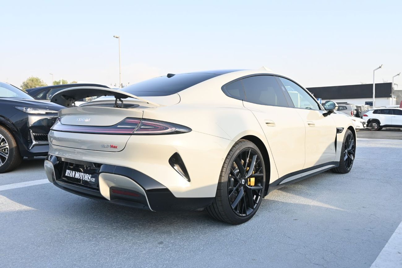 شاومى SU7 XIAOMI SU7 MAX Model 2024, Color Elegant Grey