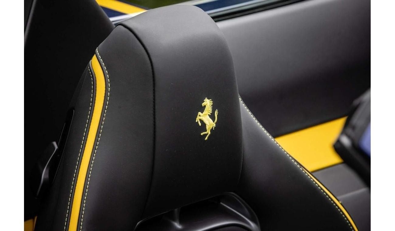 فيراري SF90 سبيدر 4.0T V8 7.9kWh F1 DCT RIGHT HAND DRIVE