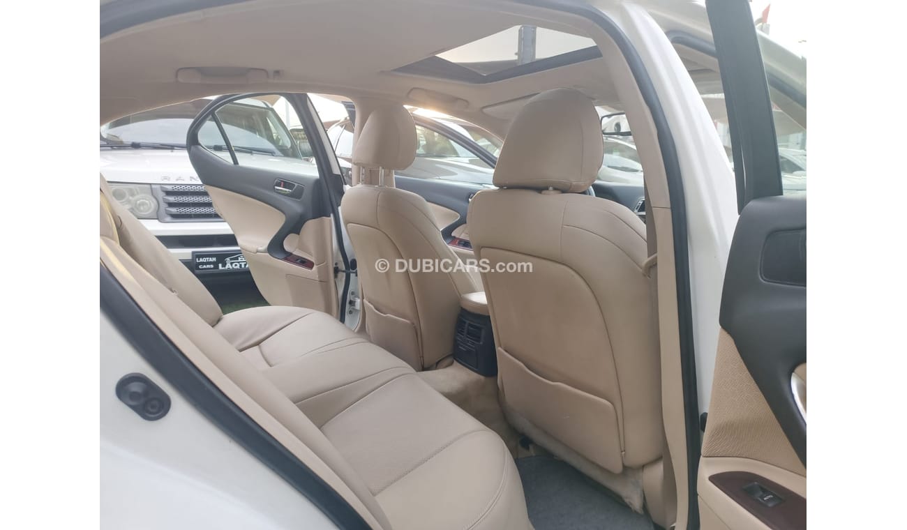 Lexus IS300 Gulf model 2007, white, beige interior, number one, imprint, leather hatch, cruise control, in excel