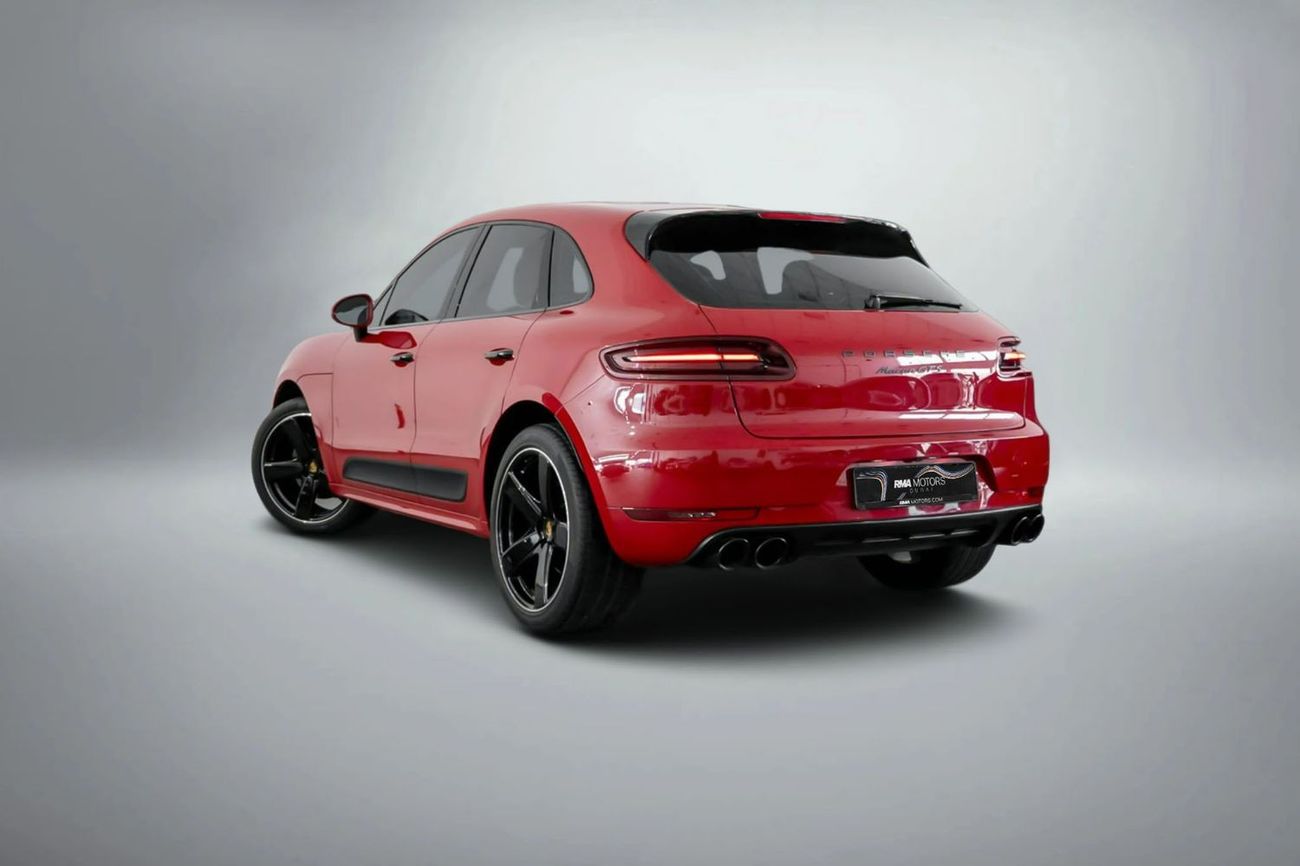 بورش ماكان GTS 3.0L (360 HP)