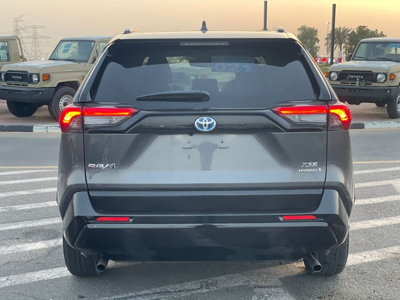 Toyota RAV4 2021 Toyota Rav4 XSE Hybrid Fuel ⛽  Full Option Sports Edition - 2.5L V4 - AWD 4x4 - UAE PASS