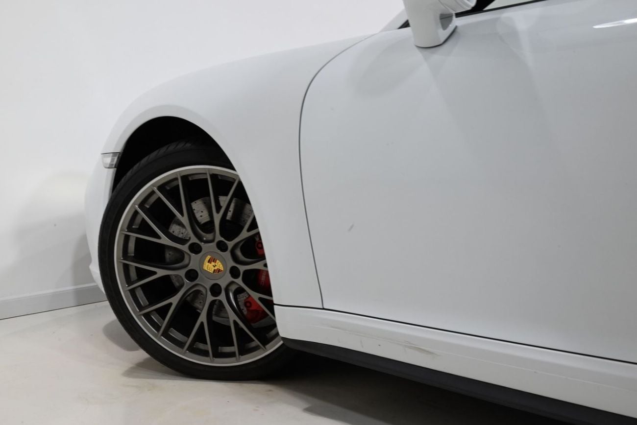 Porsche 911 CARRERA 4S 2017 Porsche 911 Carrera 4S, Full Service History, Excellent Condition, GCC