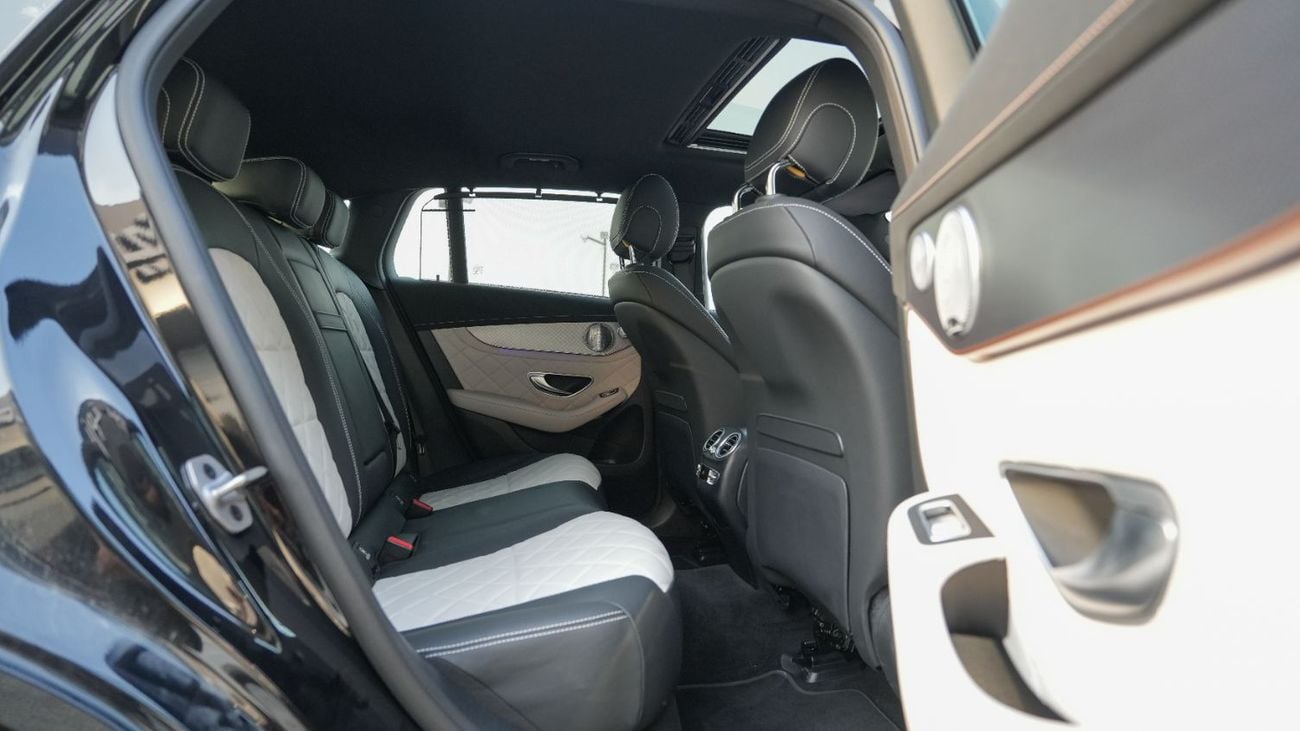 Mercedes-Benz EQC 400 GCC WARRANTY AND SERVICE PACKAGE