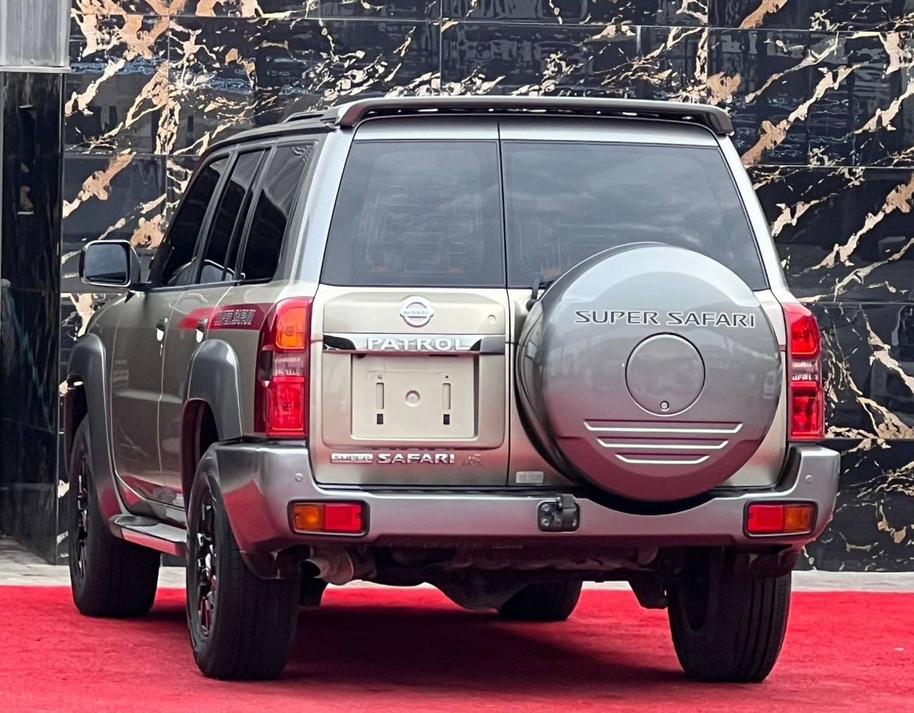 Nissan Patrol Super Safari