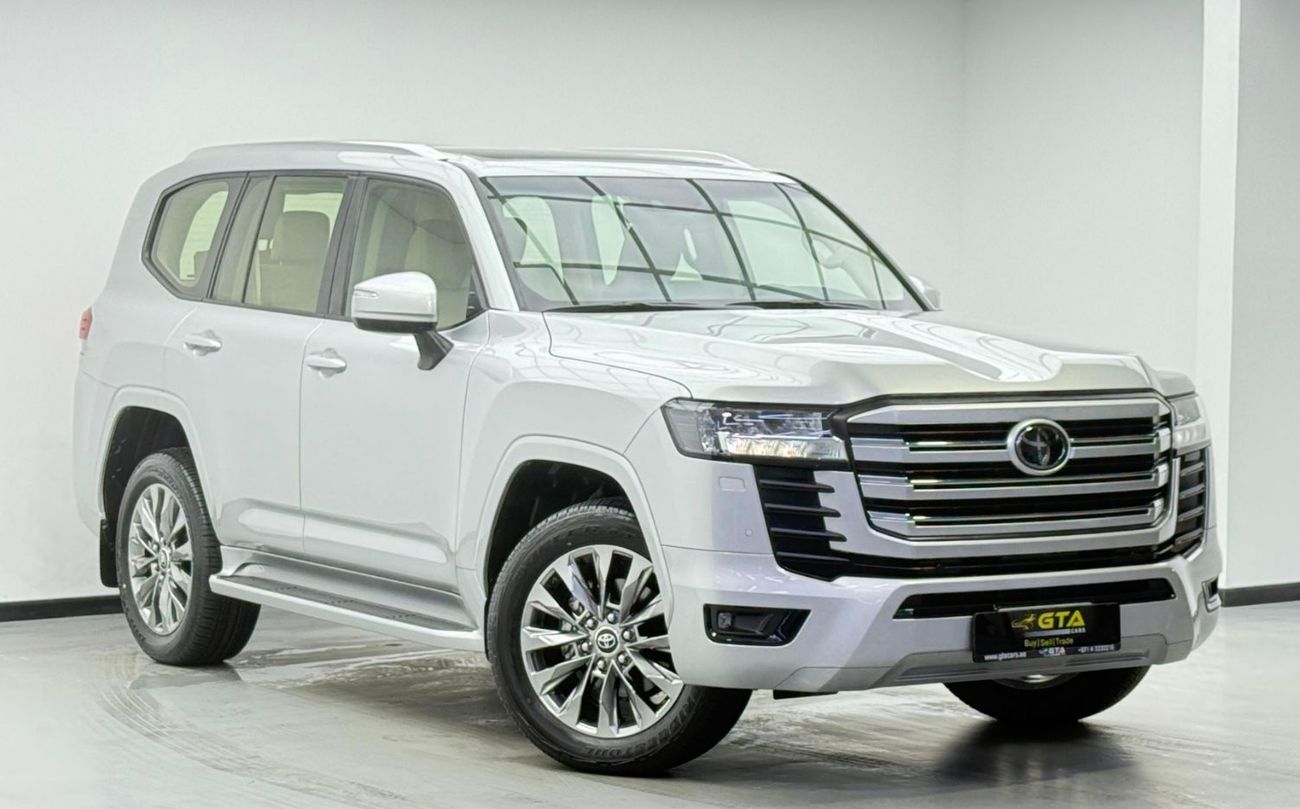 Toyota Land Cruiser GXR 4.0L 2022 Toyota Land Cruiser GXR, Warranty, 2026 Toyota Service Pack, Very Low Km, 7 Seater, GC