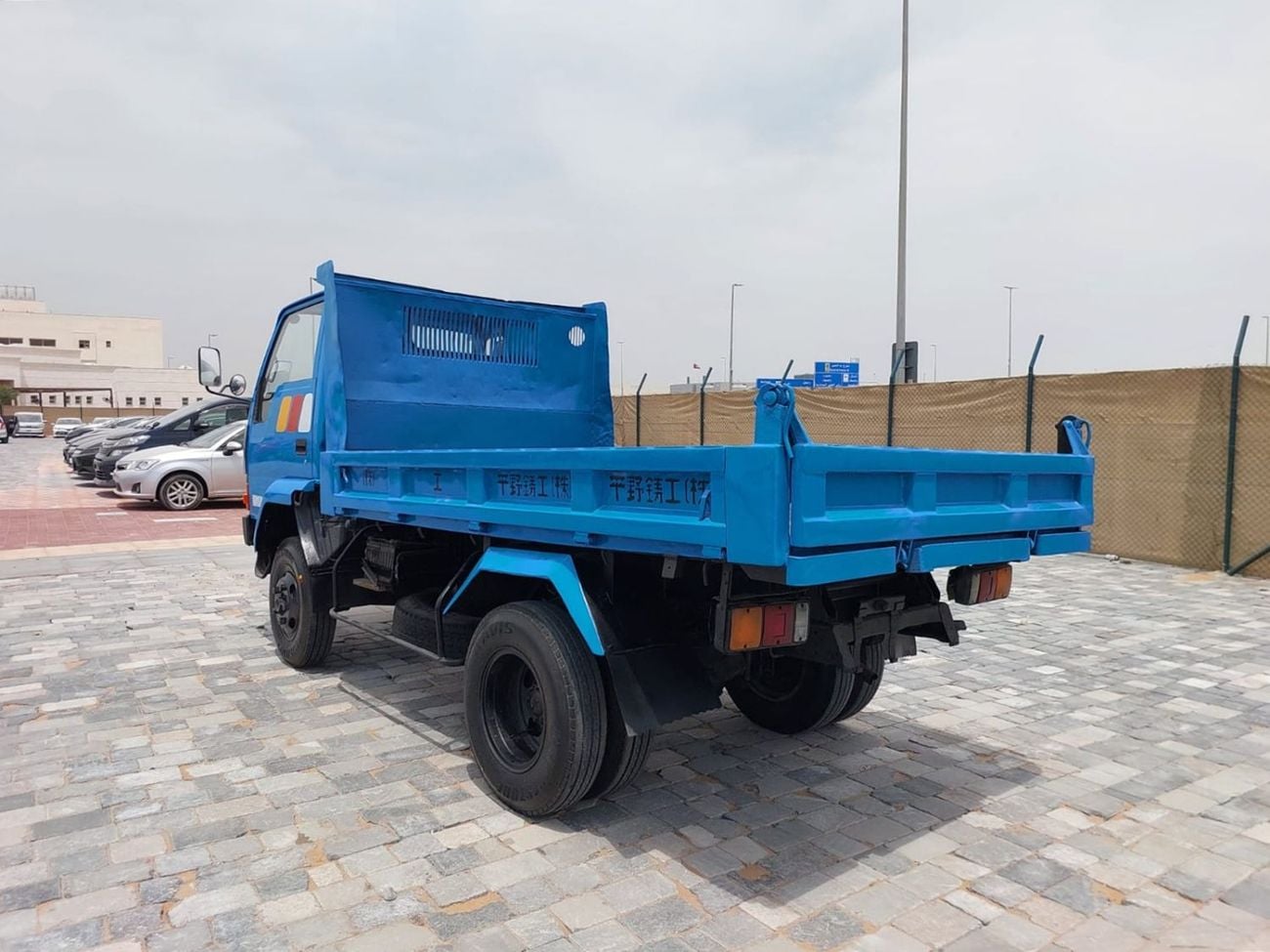 Mitsubishi Canter Van 1987 MITSUBISHI CANTER DUMPER RHD DIESEL MANUAL 4x4(PM510095)