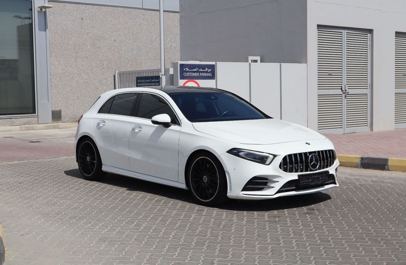 مرسيدس بنز A 250 Std 2.0L (224 HP)