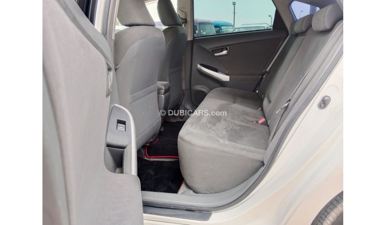 Toyota Prius TOYOTA PRIUS RIGHT HAND DRIVE   (PM1504)