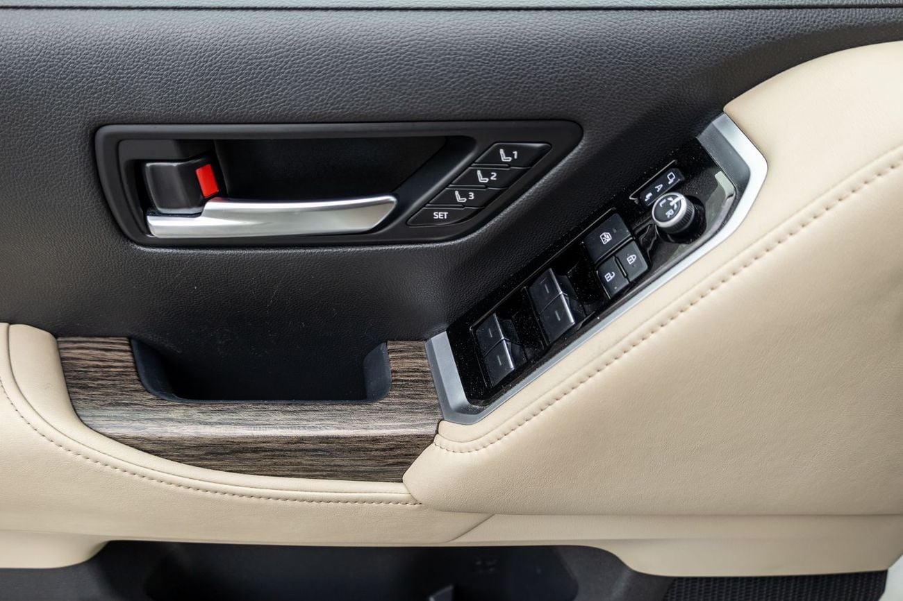 Toyota Land Cruiser VXR 4.0L