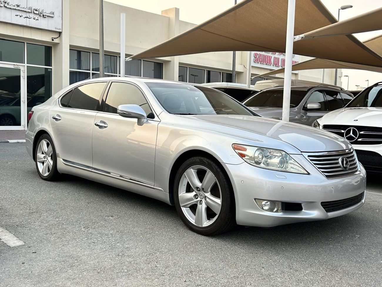 Lexus LS460
