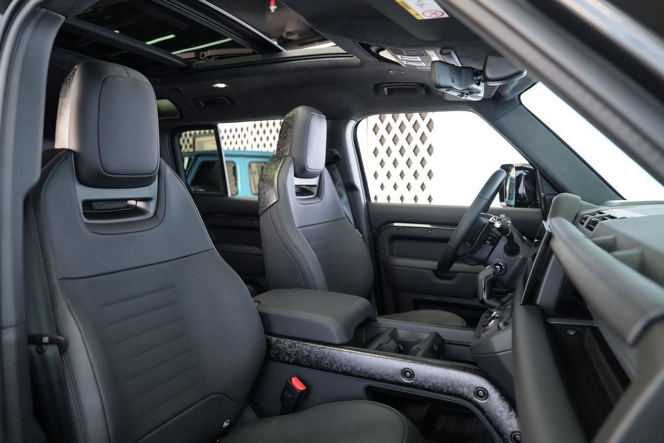 Land Rover Defender Land Rover Defender 110 Octa First Edition V8