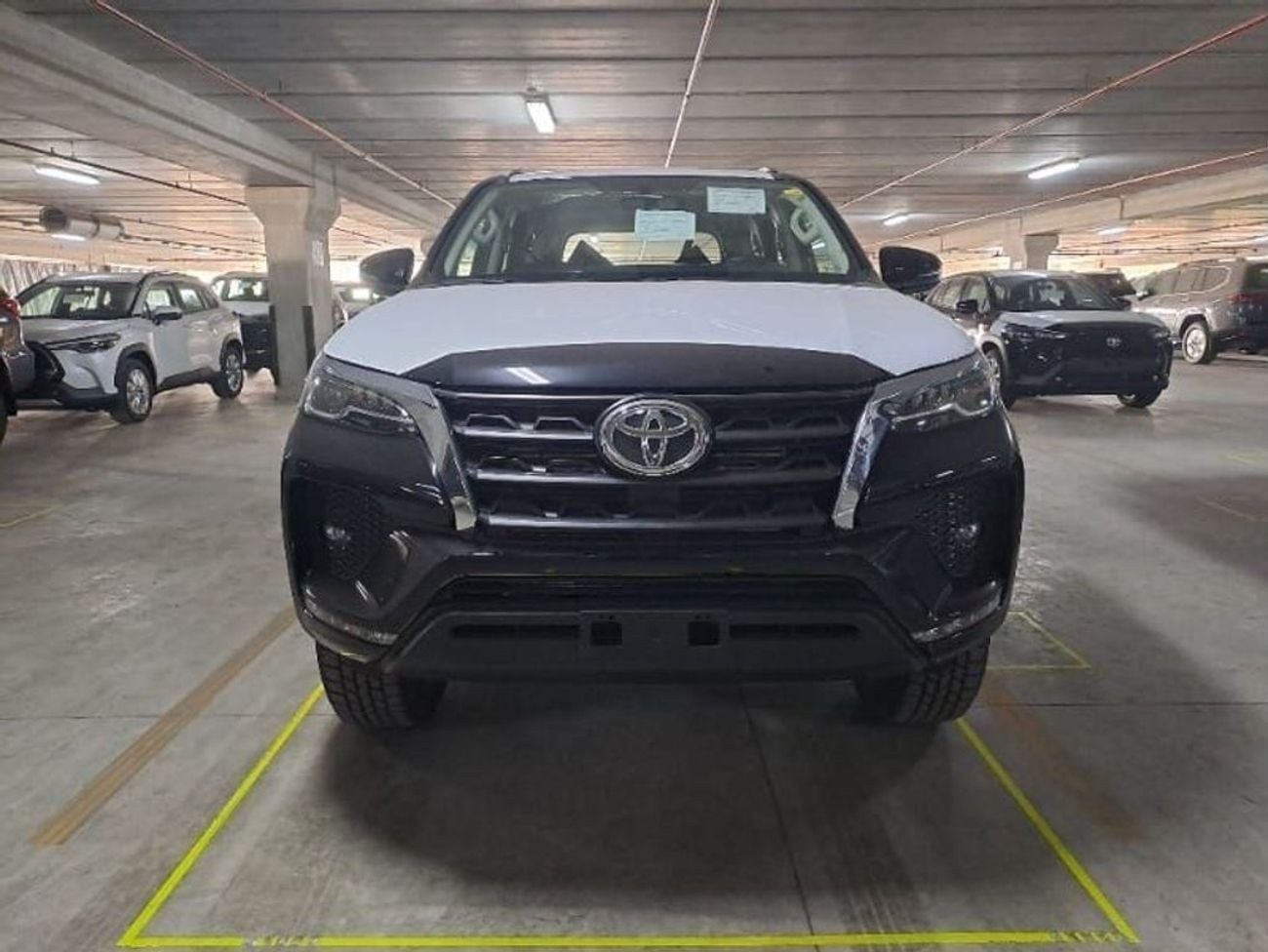 تويوتا فورتونر EXR GX2 4X4 Diesel 2.4L