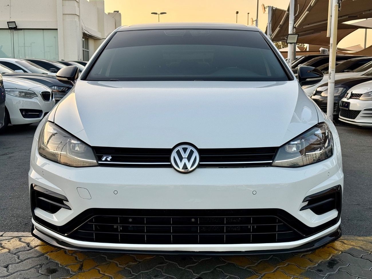Volkswagen Golf R