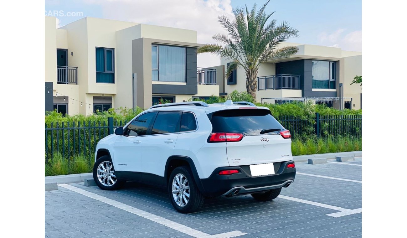 Jeep Cherokee Limited 2014 || GCC || 4x4 || Panoramic Roof