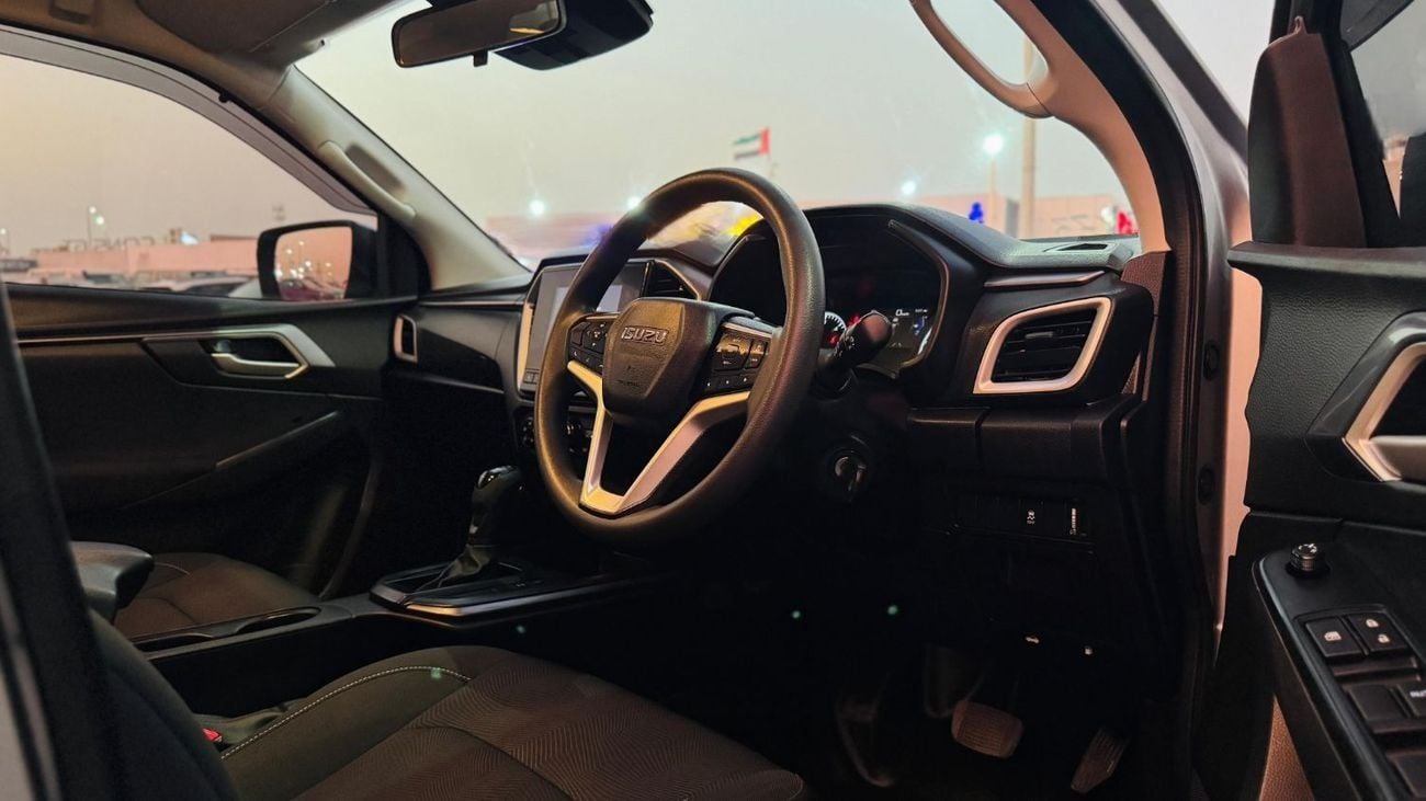 إيسوزو D ماكس -