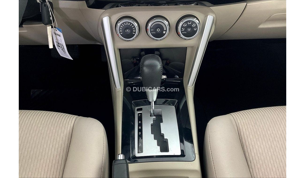 Mitsubishi Lancer GLS (W/Sunroof)