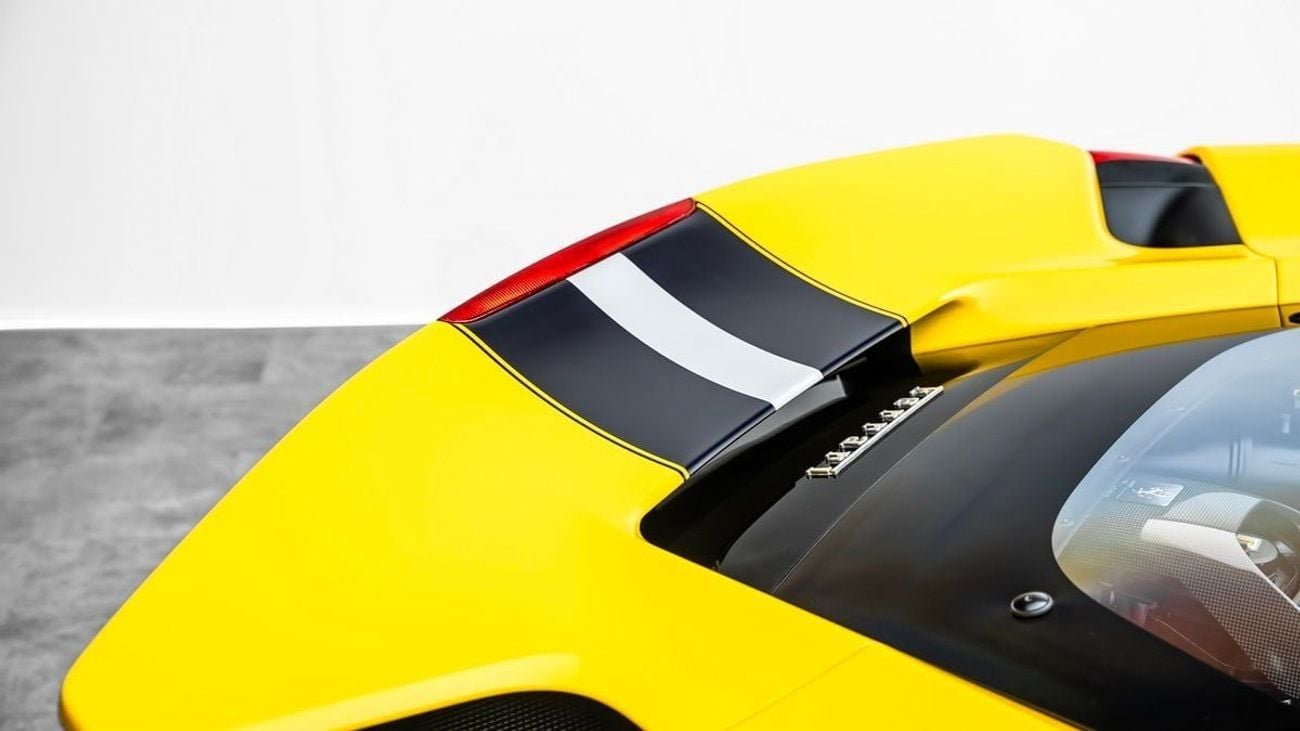 Ferrari 488 Pista - 2019 - GCC - Under Warranty and Service Contract