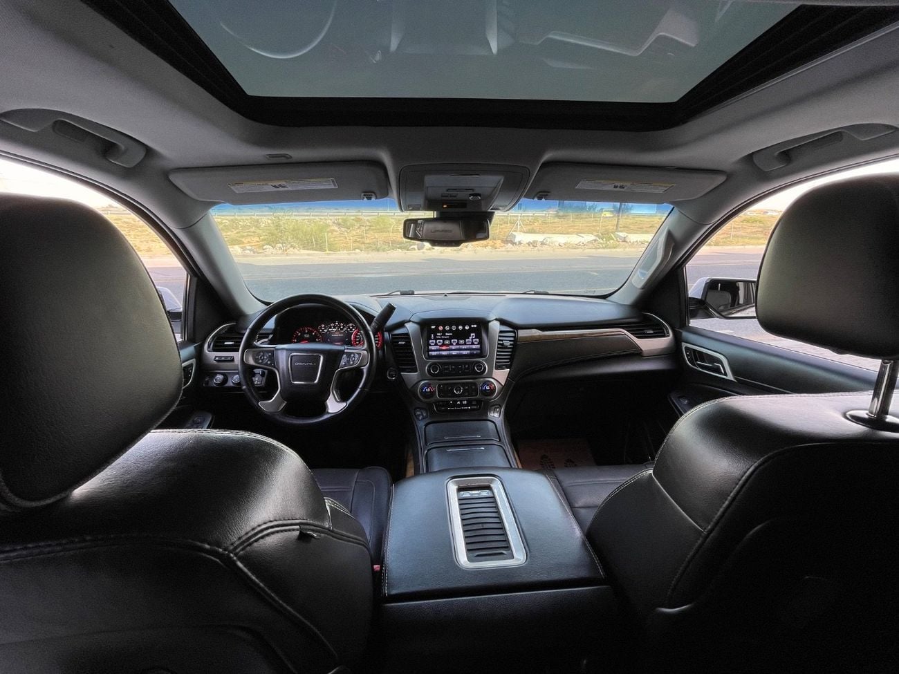 جي أم سي يوكون Denali 6.2L (8 Seater)