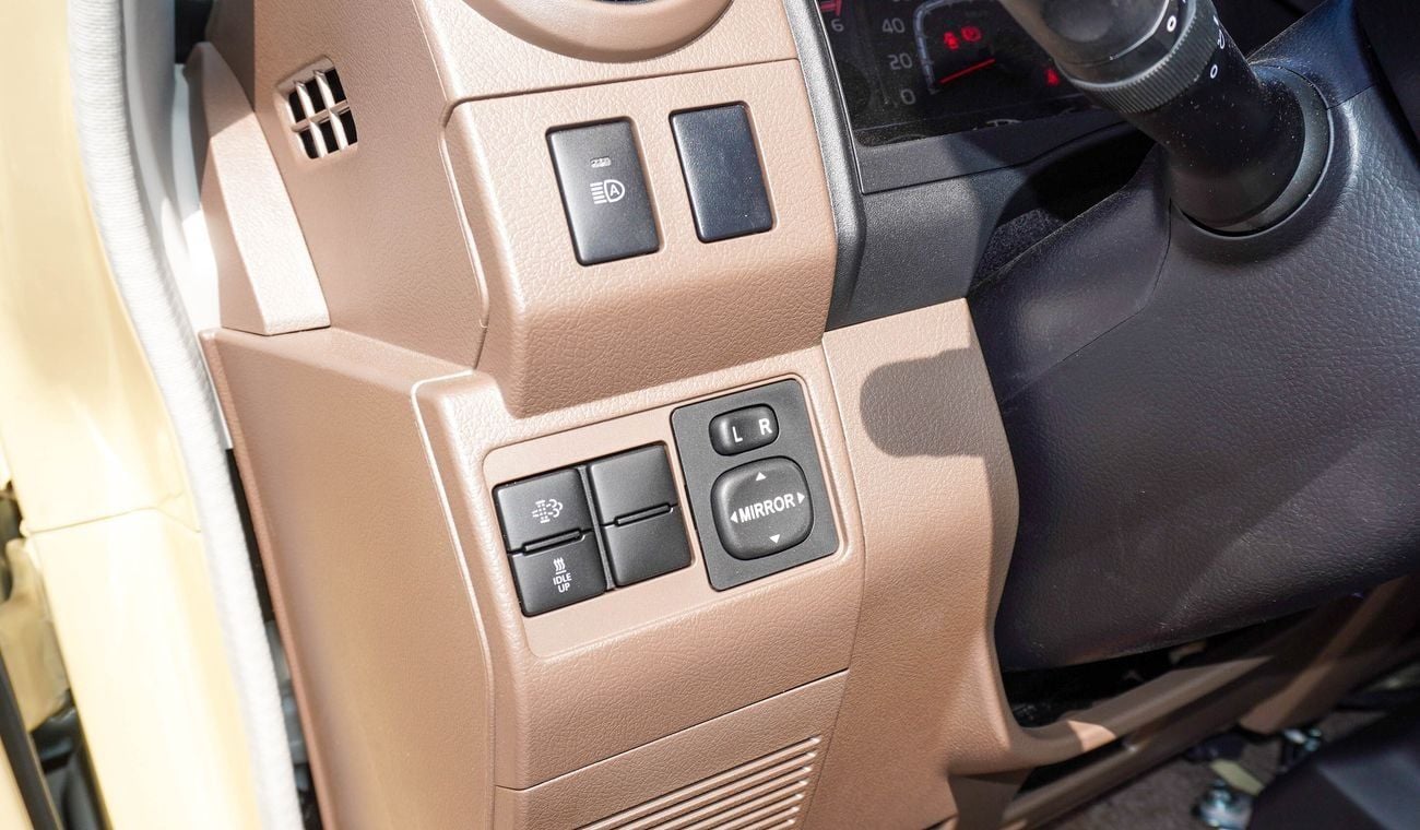 Toyota Land Cruiser 70 LX 2.8L Diesel