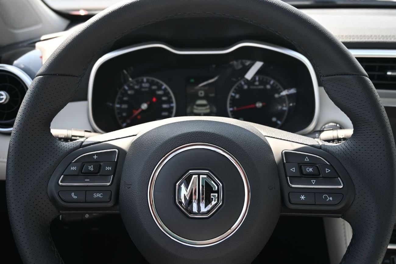 MG ZS MG ZS Luxury 1.5L Petrol Model 2025, Color White