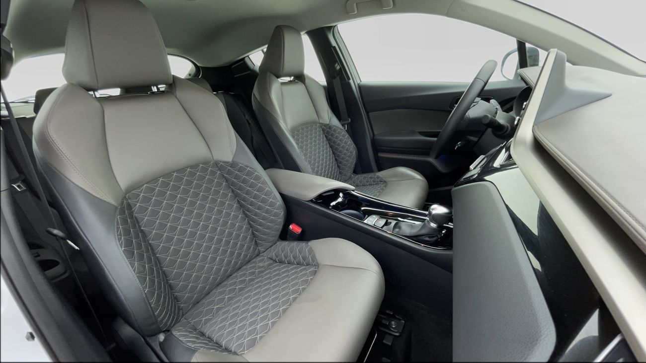 Toyota CHR VX 1.8L (100 HP) VX 1.8 | Zero Down Payment | Home Test Drive