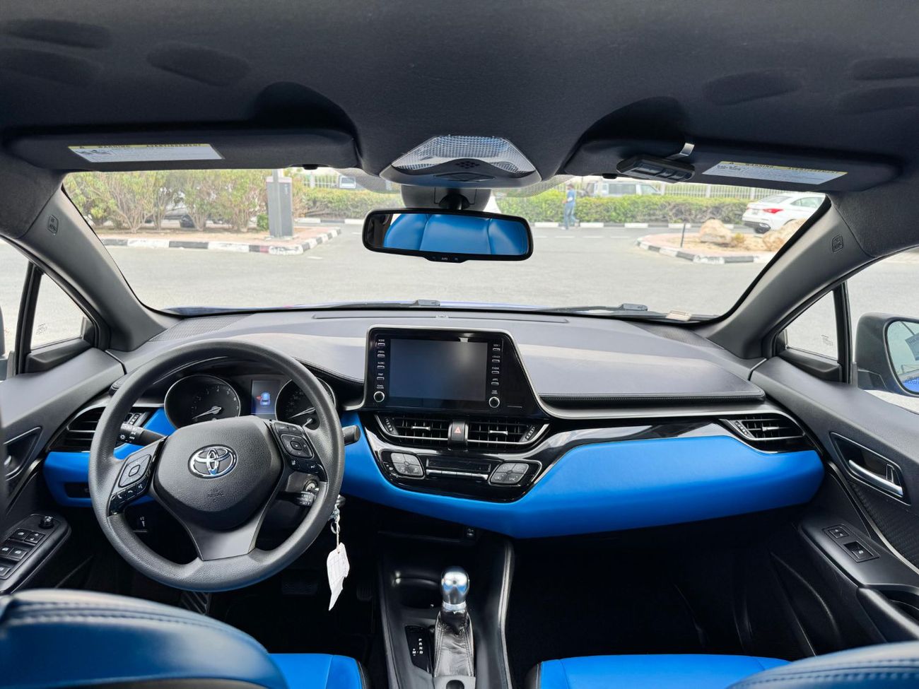 Toyota C-HR STD (NON GCC)